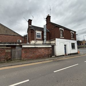 Photo 3- click for photo gallery